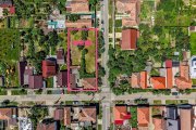 Casă cu teren 1018 mp și 2 fronturi stradale - Bujac