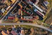 Clădire potrivită pentru proiecte educaționale sau de îngrijire - 9
