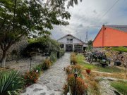 Casa Deosebita 3Camere 3Bai 1460mp Teren Garaj Piscina Bariera Valcii
