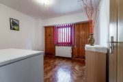 Apartament 3 camere, etaj 1,  zona Băncilor / Podgoria - 7