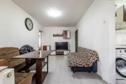 Apartament cu 3 camere, etaj 1 + loc de parcare pe Aleea Predal