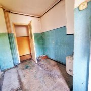 3 Camere- Etaj 1- Centrala Proprie- Florilor/Vlahuta - 6