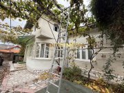 CASĂ DE VÂNZARE ÎN ȘARD, COMUNA IGHIU – TEREN 2.709 MP | 2 CASE | GARAJE | ANEXE