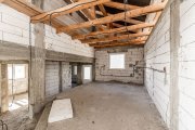 Casa la rosu in Zimandcuz Comision 0 - 8