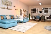 Apartament 4 camere de închiriat | Cisnădie, Central | Curte