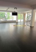 Spatiu Comercial 206 mp. Vanzare CETATE Bulevard Parcare Finisat Utilat complet
